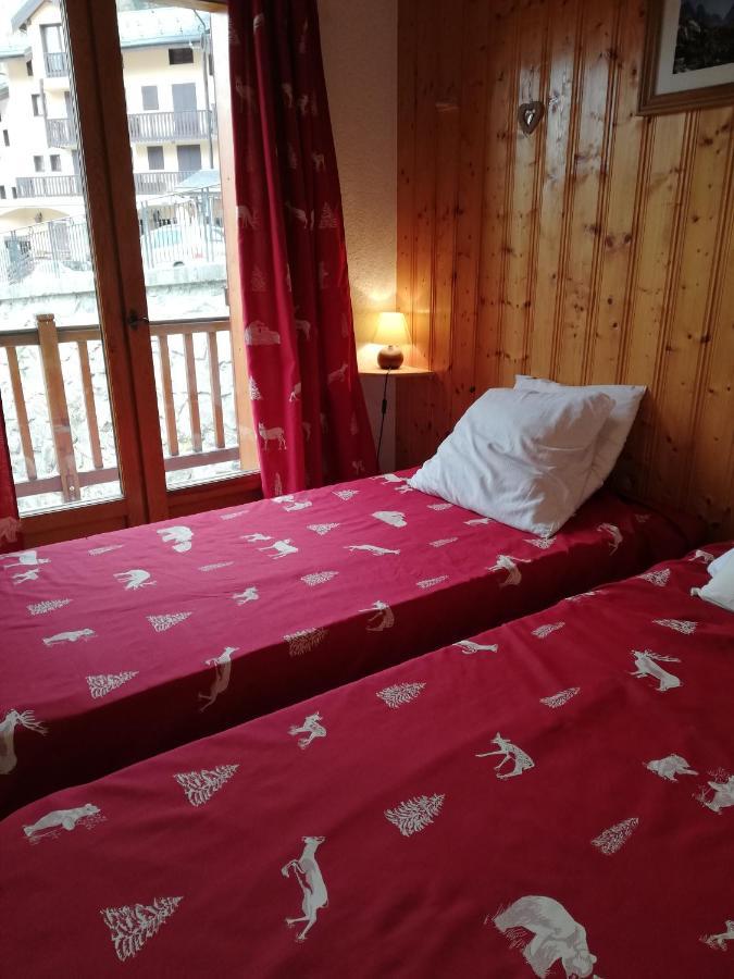 Appartement Myosotis Pour 10 Personnes แซ็ง-มาร์แต็ง-เดอ-แบลวีย์ ภายนอก รูปภาพ